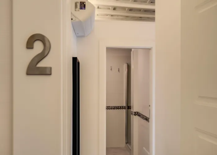 Dimore Costaguti Гостевой дом 3*
