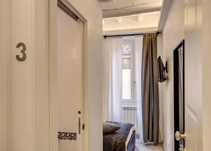 Гостевой дом Dimore Costaguti 3*